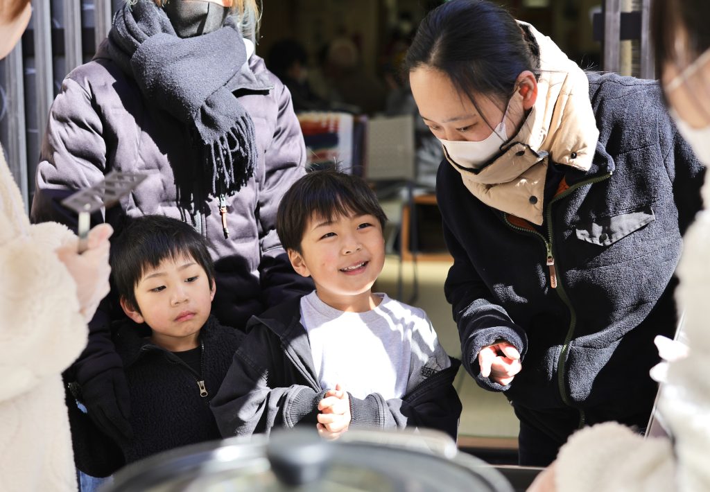 そうだ おがわ、行こう　～施設をいつでも安心して立ち寄れる場所に～
